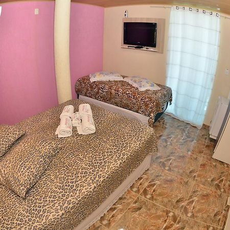 Pousada Familia Flores Penha  Kültér fotó